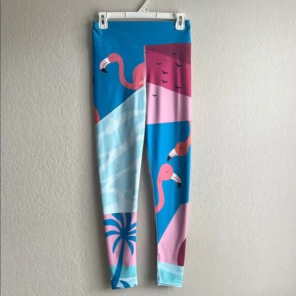Loony Legs Shop Flamingo Running Leggings in Size M - Picture 2 of 16